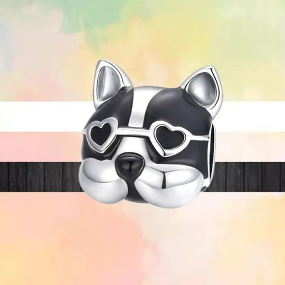 Puppy love ❤️ 🐶 - Picture 1 of 5